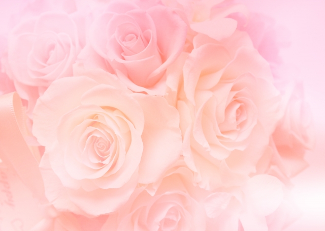 シワ・たるみケアの美肌美容液＆化粧水